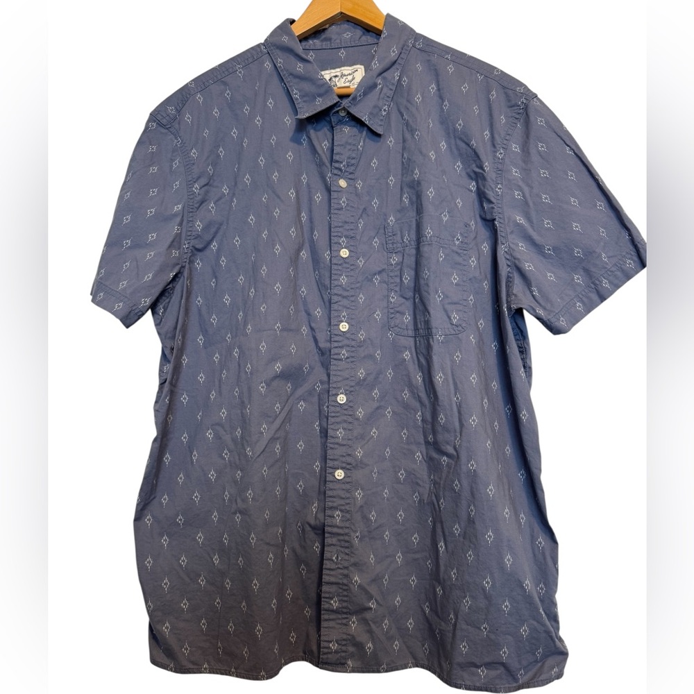 American Eagle Outfitters Navy Diamond Print Shirt
